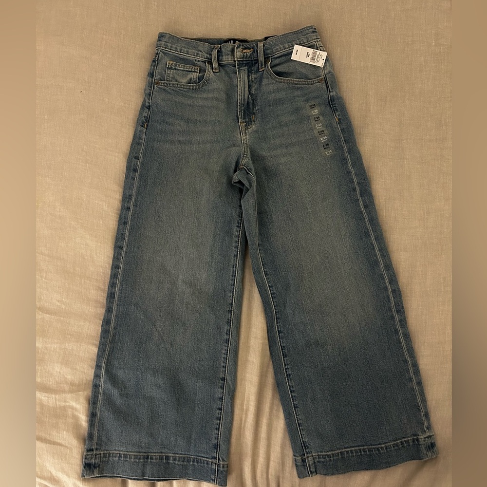 GAP Women's High Rise Wide Leg Crop Classic Blue Jeans